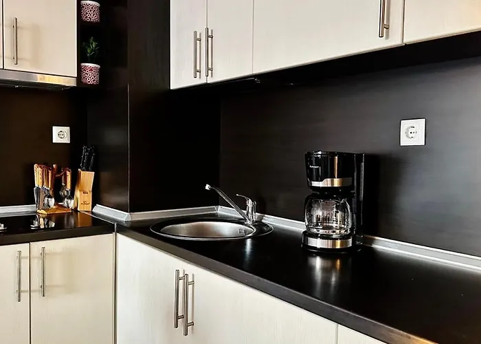 Apartello Monastyra 2, Marina Dinevi, - Private *